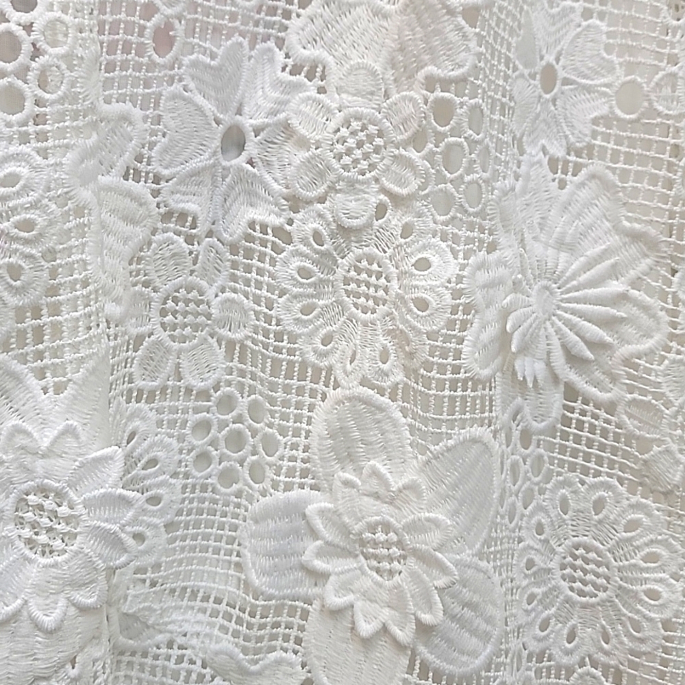 Resort White Lace Dress With Floral Applique - Picture 2 of 9